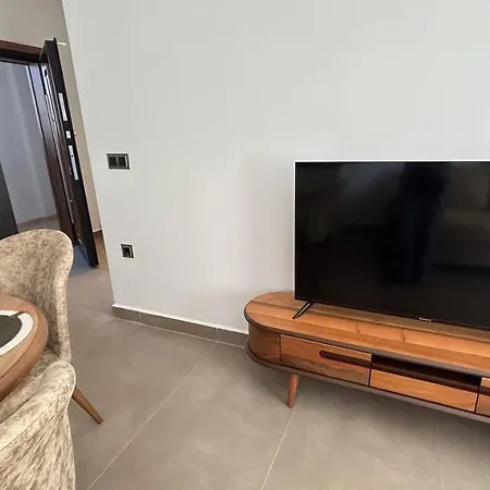 Lejlighed Yaparli Cozy Just 250m From The Sea, Mahmutlar, *